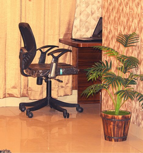 Work Station